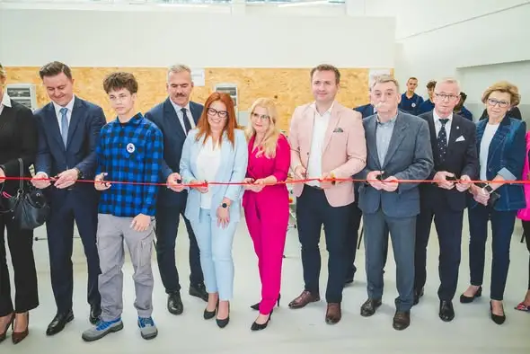 Nowoczesne pracownie elektryczne otwarte w CKZiU w Będzinie