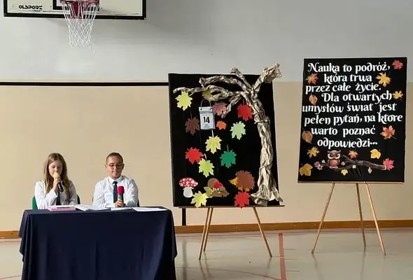 Dzień Edukacji Narodowej w szkole w Psarach – akademia, życzenia i wyniki konkursu