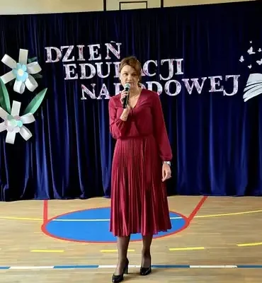 Dzień Edukacji Narodowej w szkole – akademiа, występy i konkurs „Mój Nauczyciel”