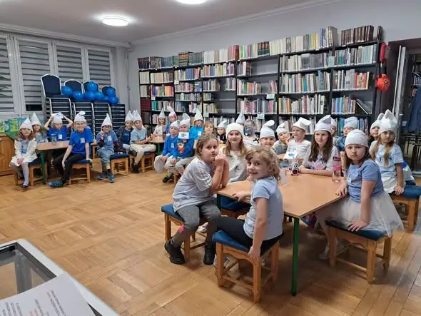 Smerfna Noc Bibliotek w Siewierzu – relacja z wydarzenia