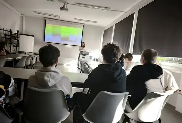 Będzińscy ósmoklasiści uczyli się pisać CV i szukać pracy w PUP