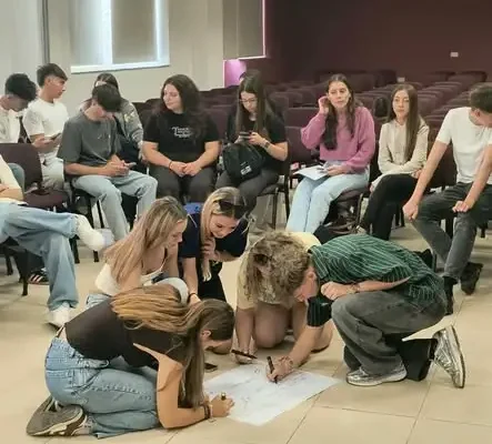 Młodzież z Polski, Rumunii i Malty łączy siły w ekologicznym projekcie Erasmus+ w Wojkowicach